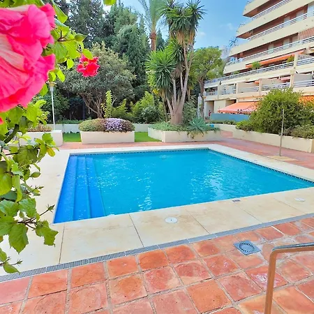 公寓 Pm 1-7a. Spacious Two Bedroom In Centre.
